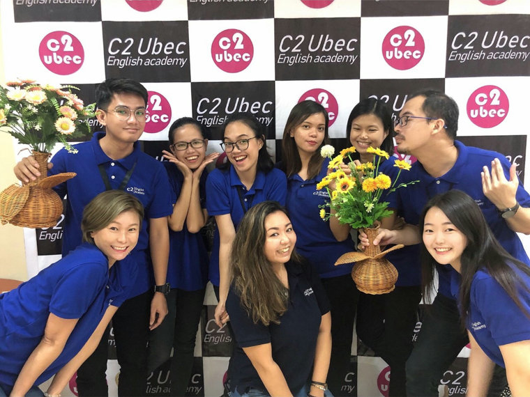 C2 UBEC講師とスタッフ